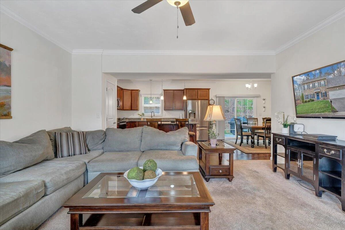 4326 William CT - Photo 11
