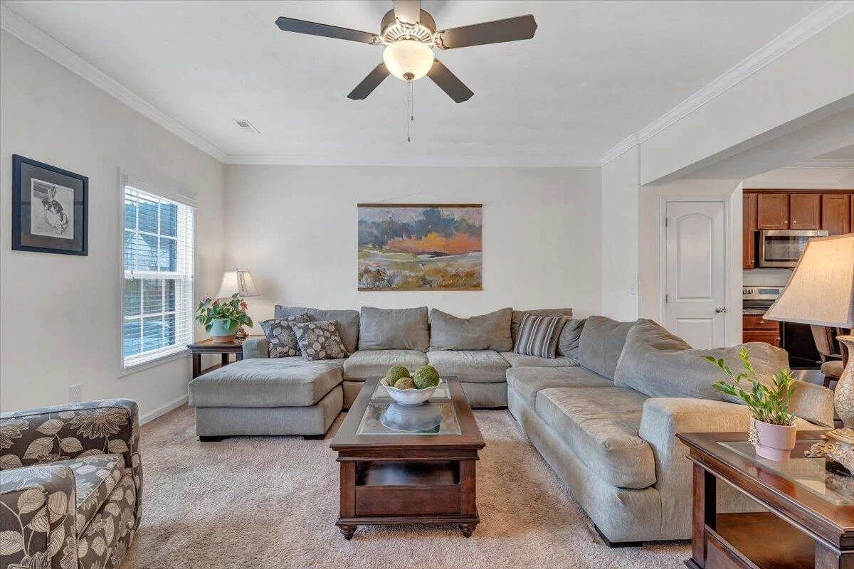 4326 William CT - Photo 8
