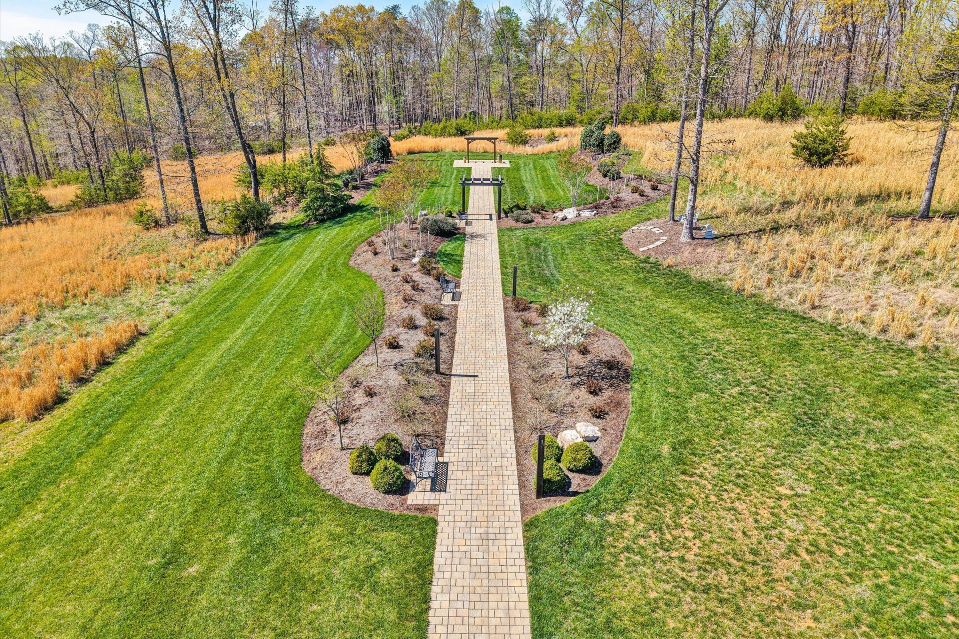 9945 BROOKS MILL RD - Photo 5