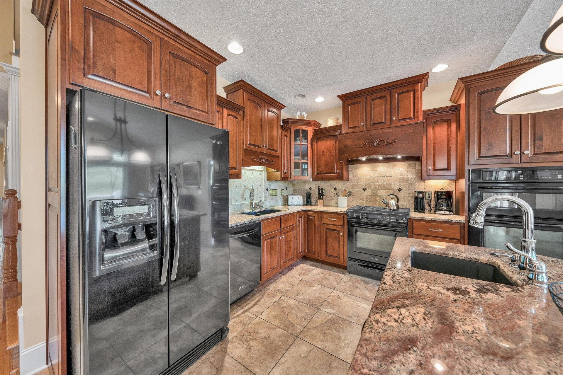 250 Deerwood DR - Photo 31