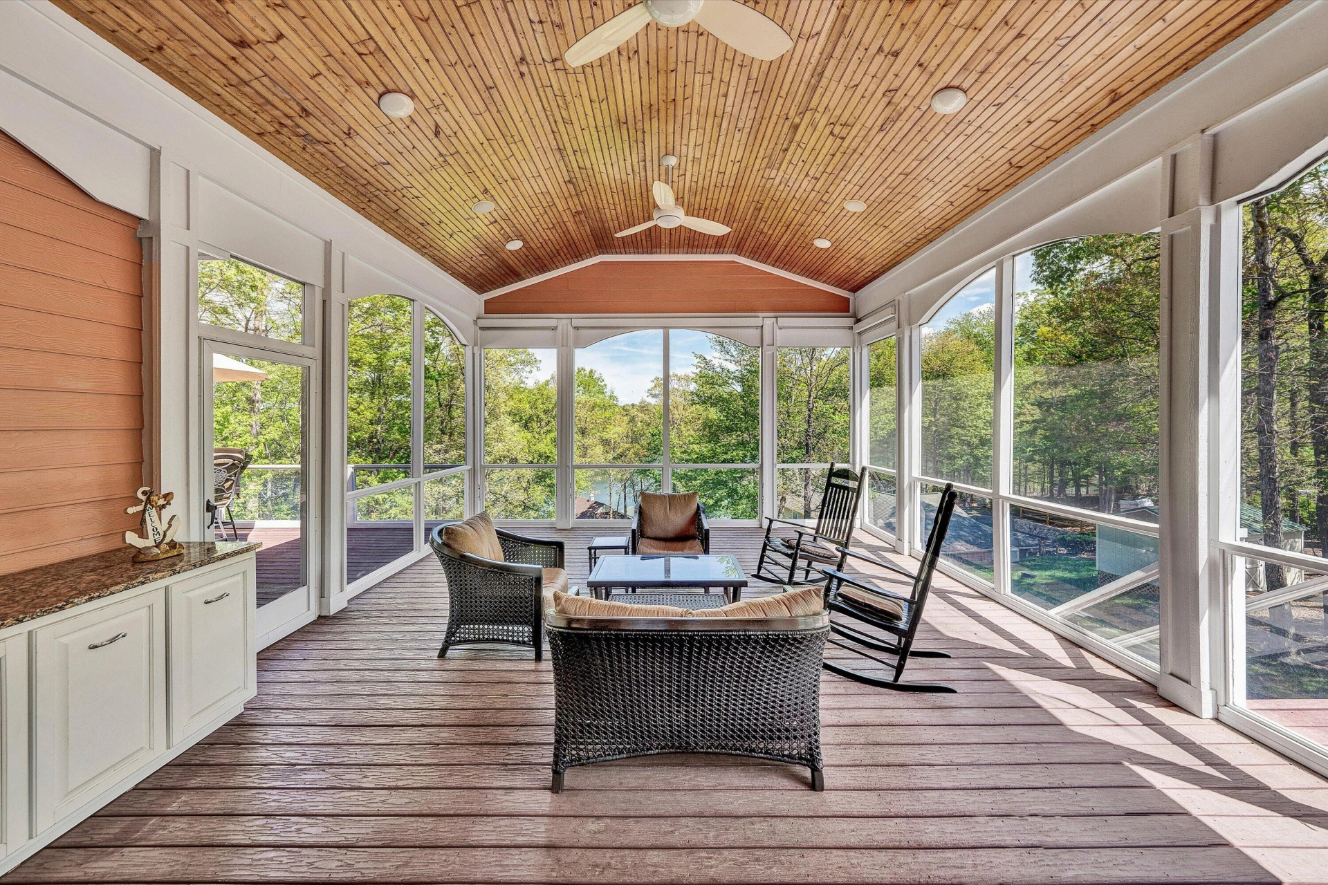 250 Deerwood DR - Photo 35