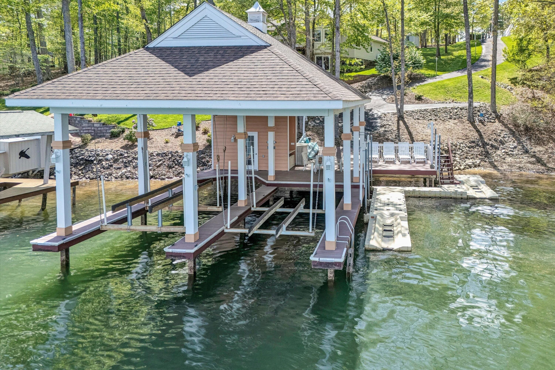 250 Deerwood DR - Photo 94