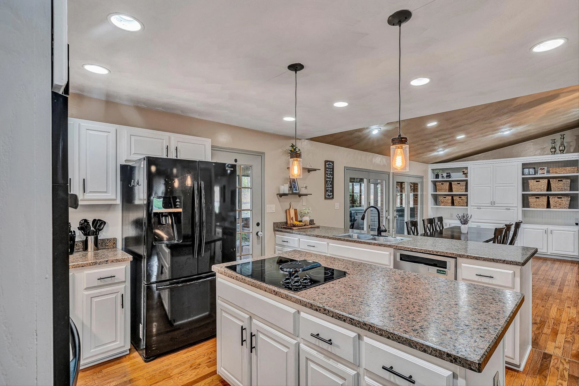 8102 Otterview DR - Photo 13