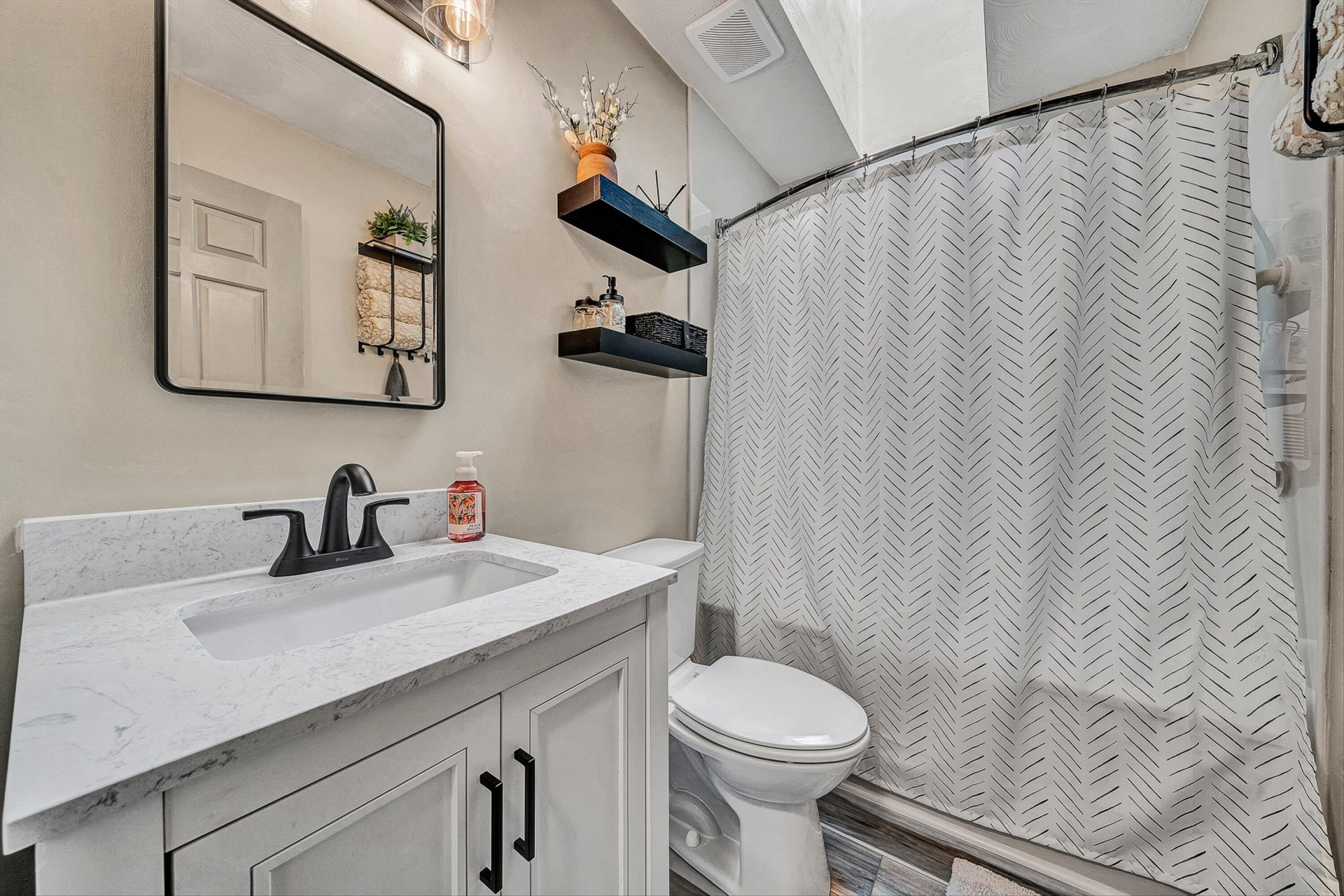 8102 Otterview DR - Photo 26