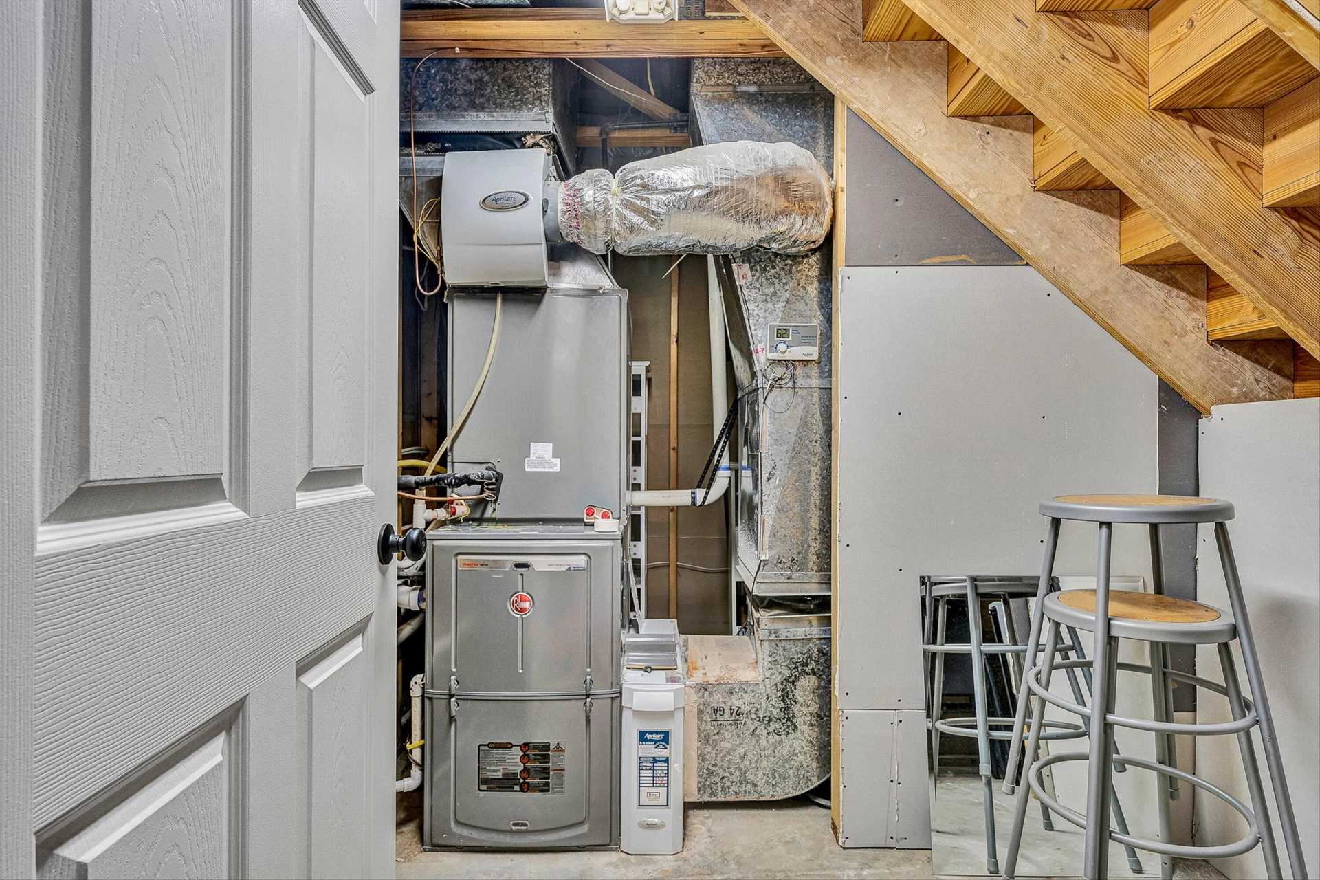 8102 Otterview DR - Photo 32