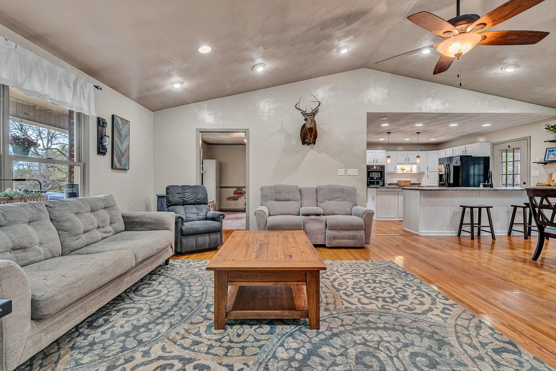 8102 Otterview DR - Photo 5