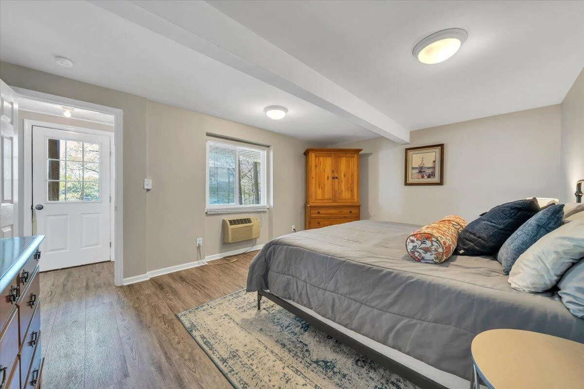 1355 Rosewood LN - Photo 29