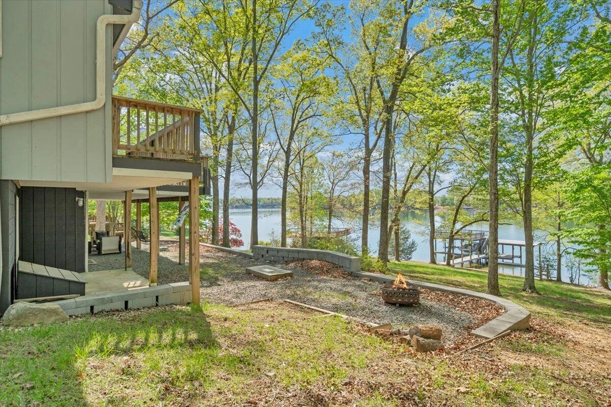 1355 Rosewood LN - Photo 40