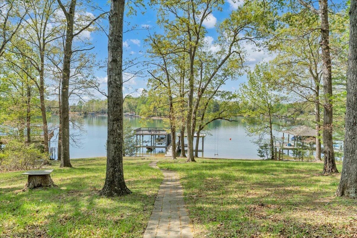 1355 Rosewood LN - Photo 46