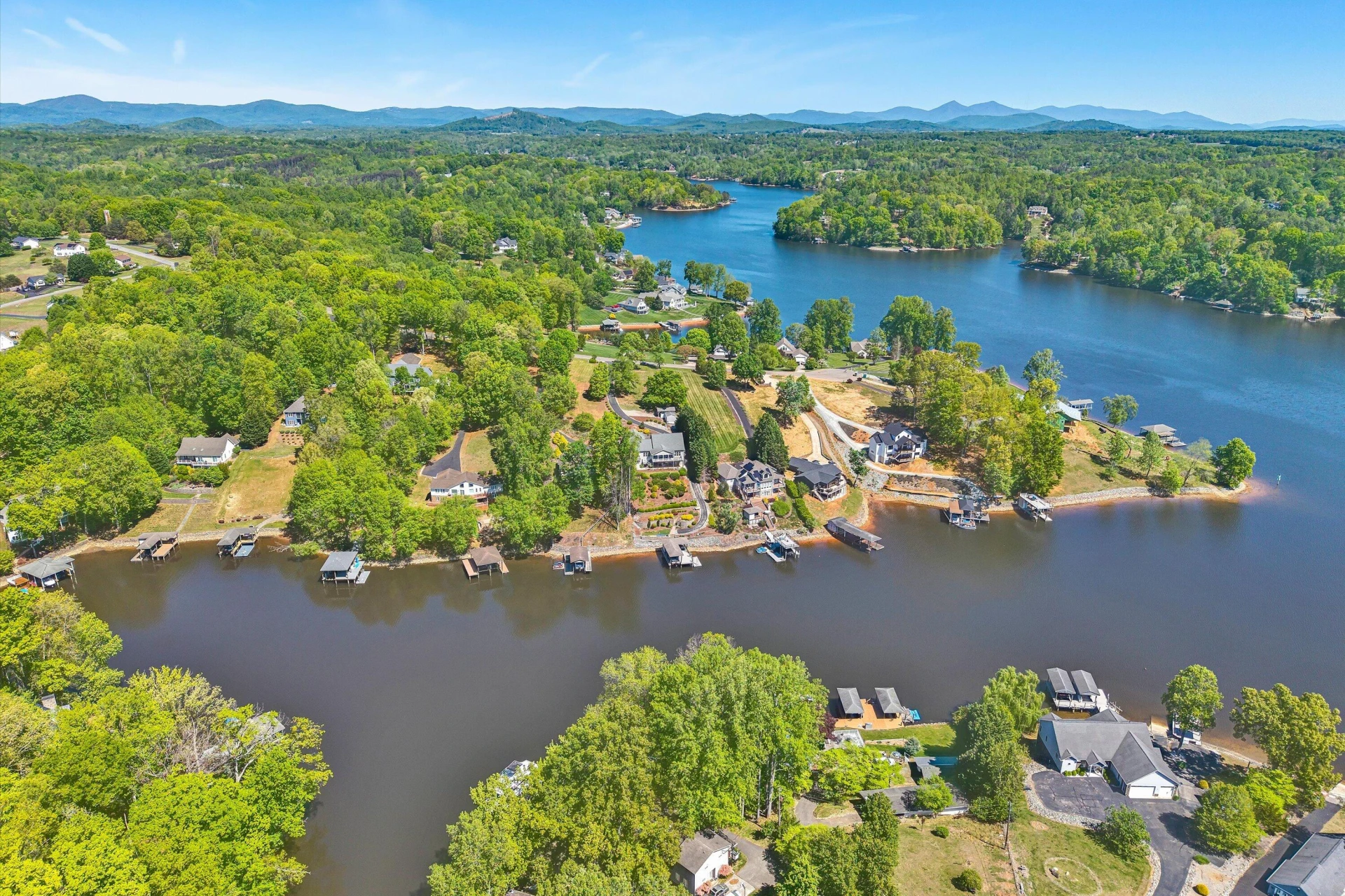 380 Sourwood DR - Photo 10