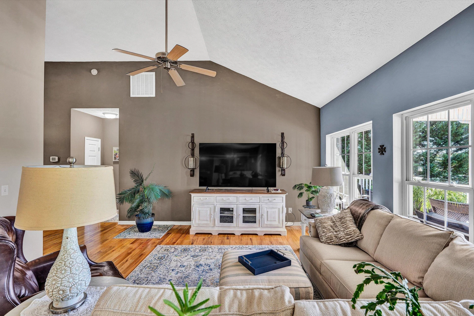 380 Sourwood DR - Photo 17
