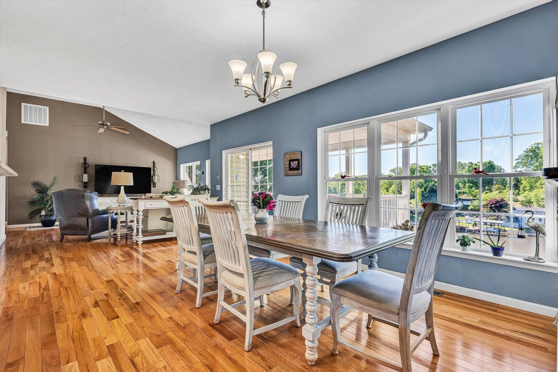 380 Sourwood DR - Photo 20