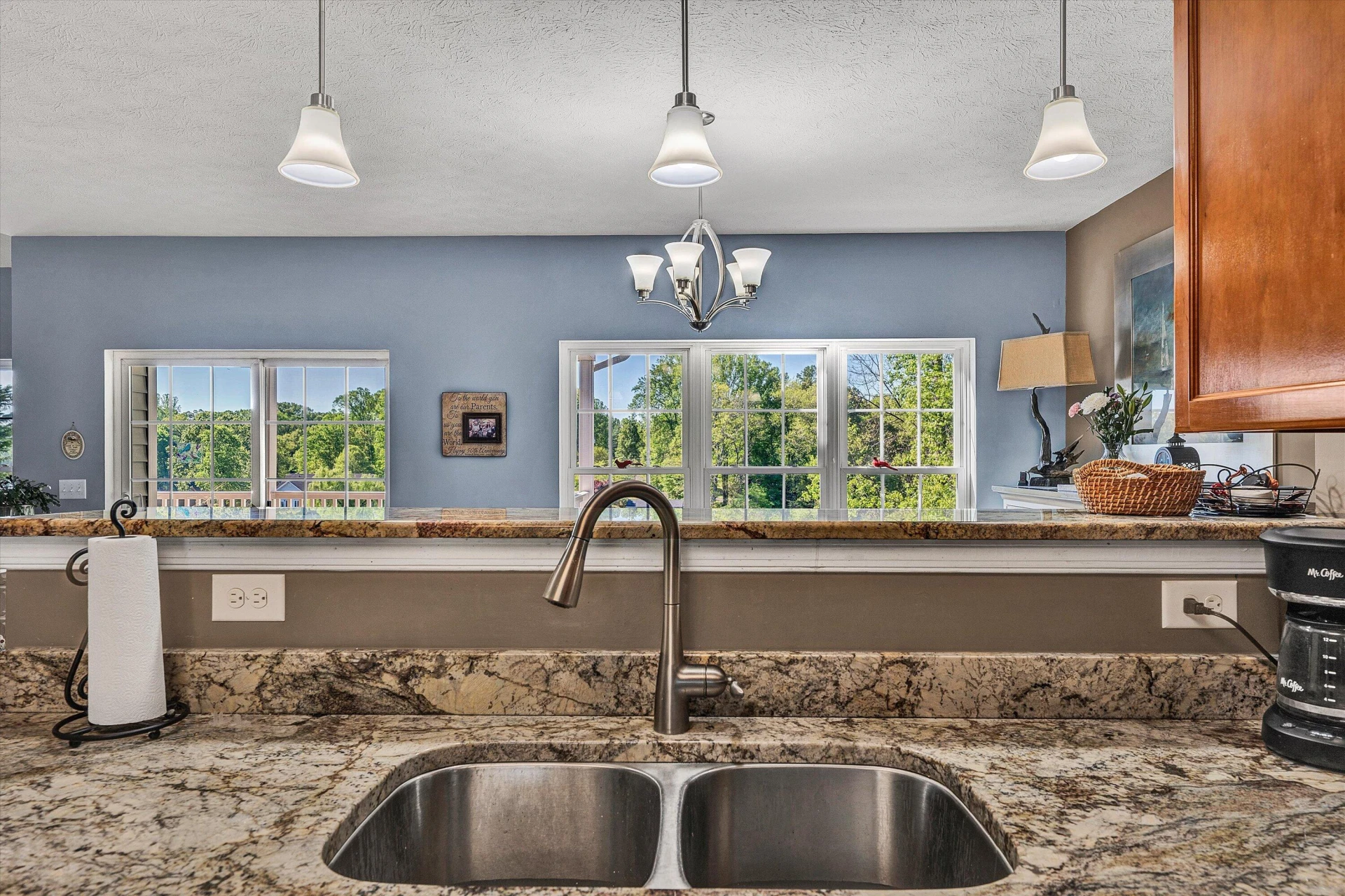 380 Sourwood DR - Photo 23