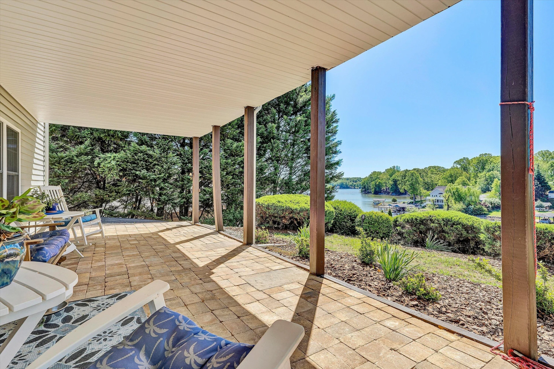 380 Sourwood DR - Photo 51