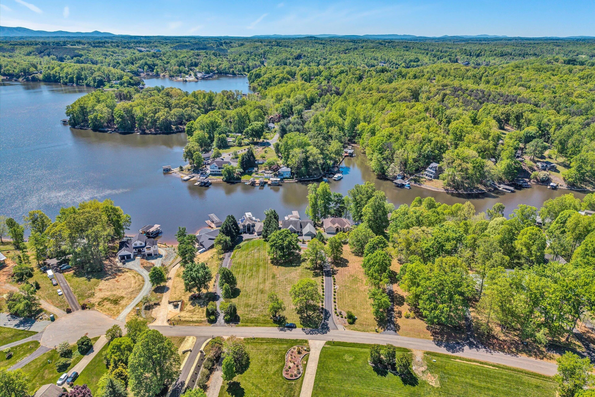 380 Sourwood DR - Photo 54
