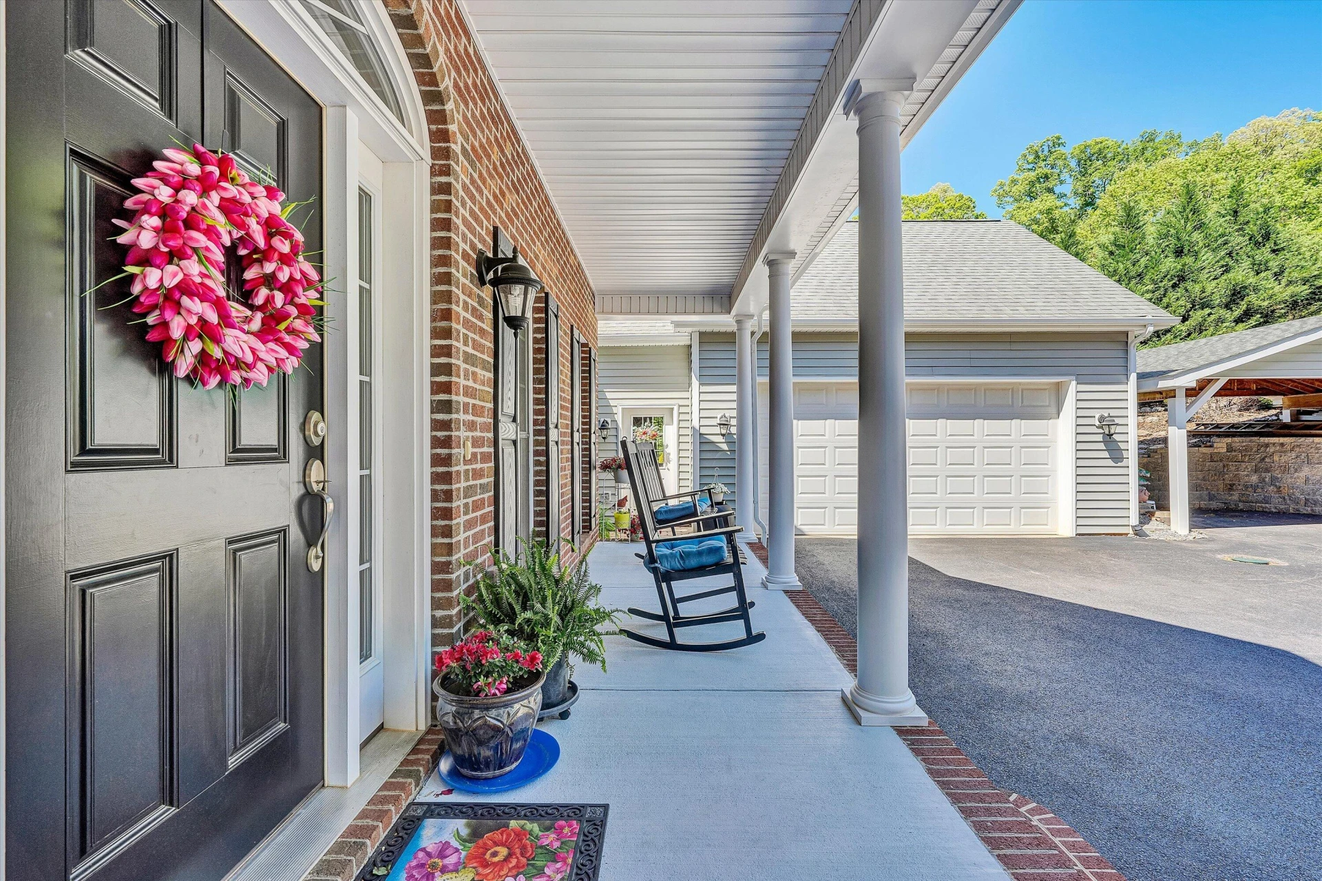 380 Sourwood DR - Photo 7