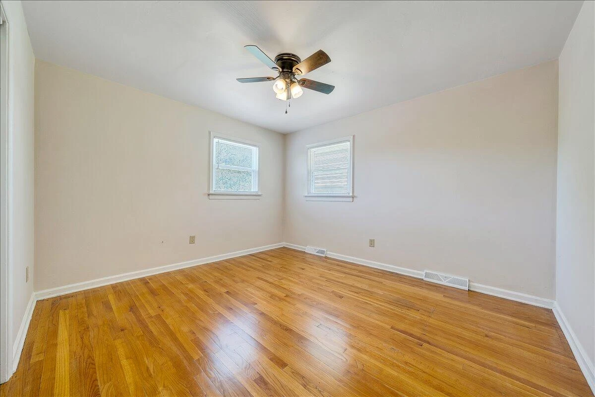 3767 Norway AVE NW - Photo 18