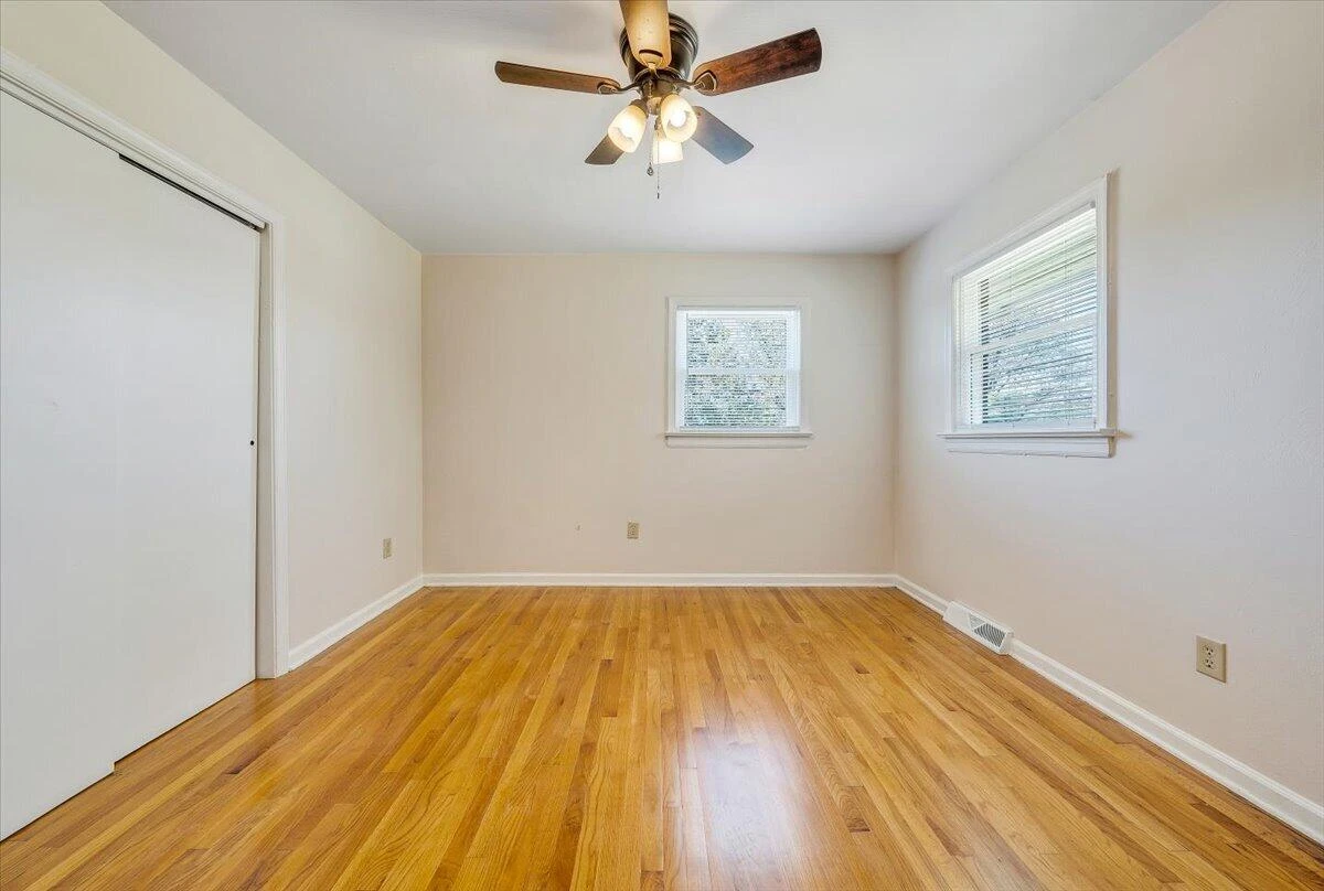 3767 Norway AVE NW - Photo 19