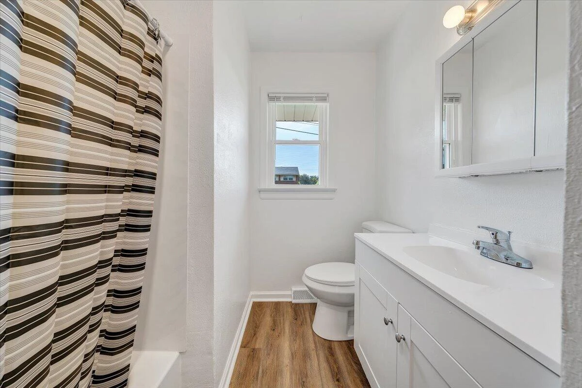 3767 Norway AVE NW - Photo 22