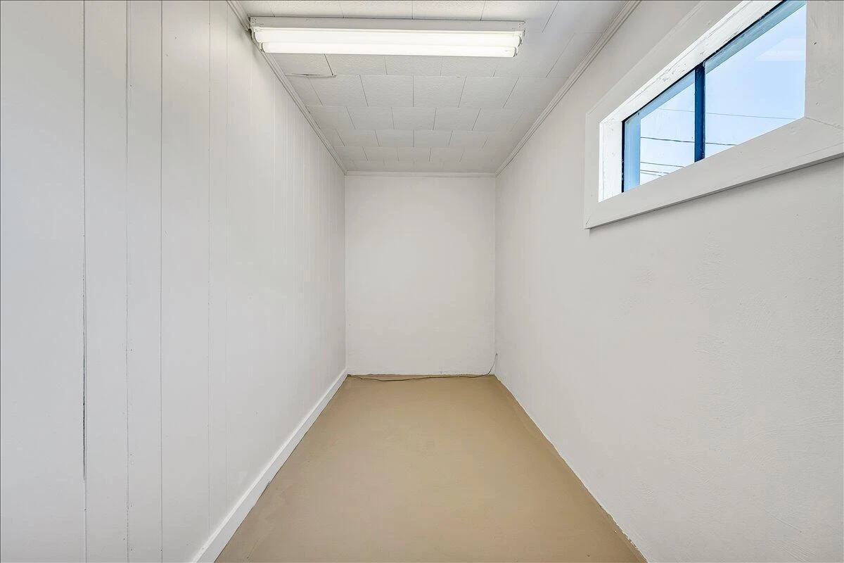 3767 Norway AVE NW - Photo 31