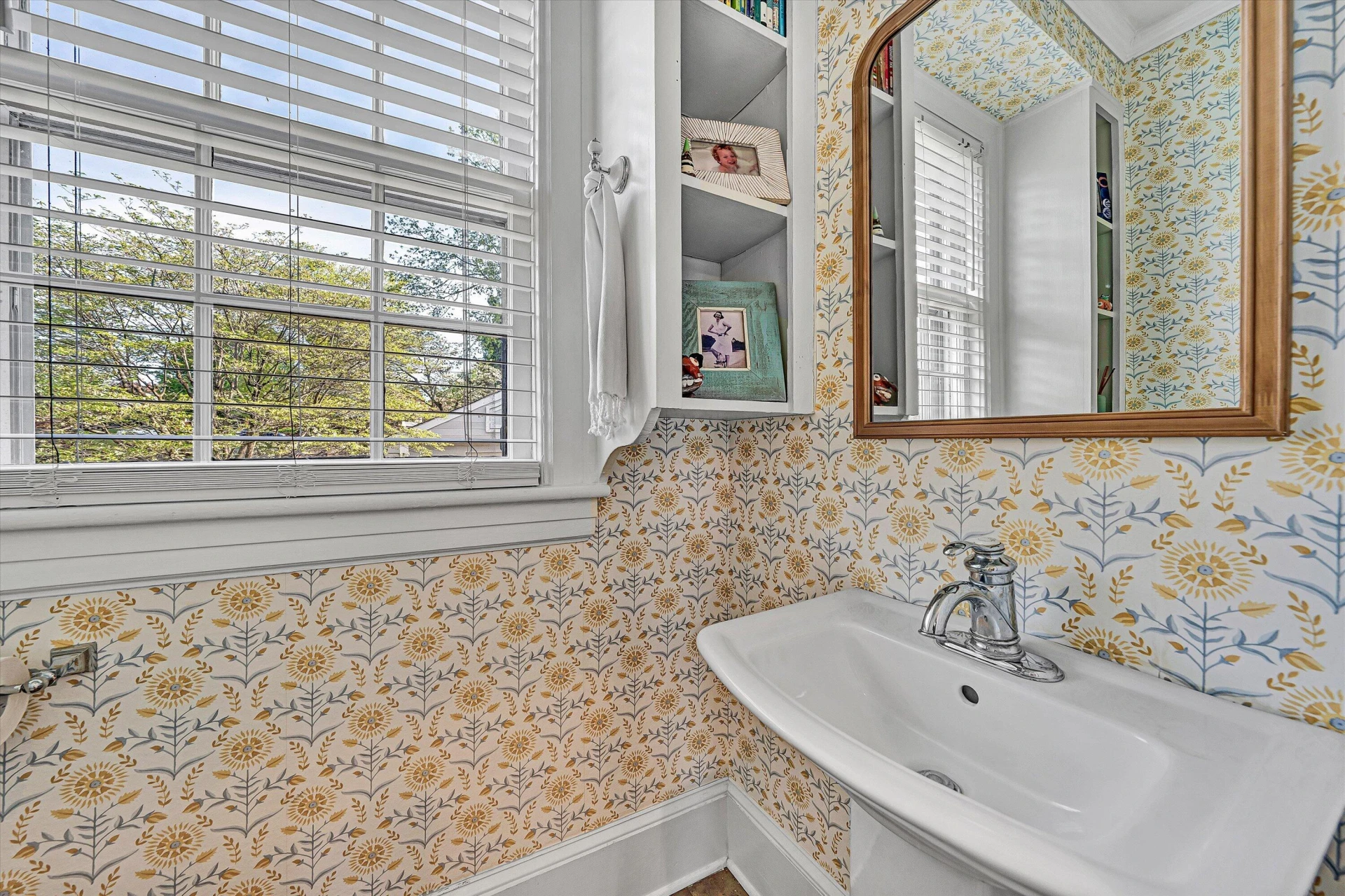 1819 Windsor AVE SW - Photo 23