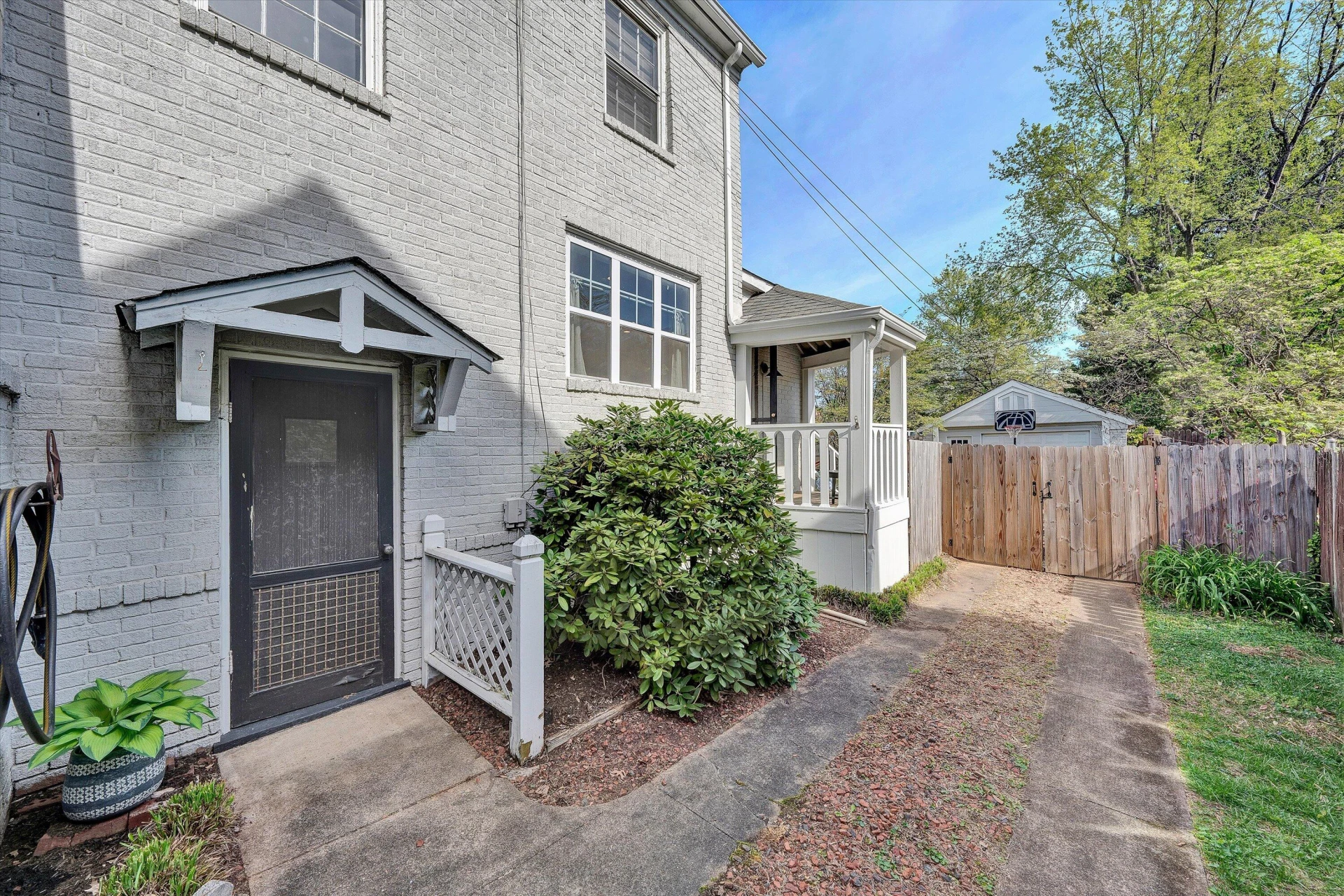 1819 Windsor AVE SW - Photo 48