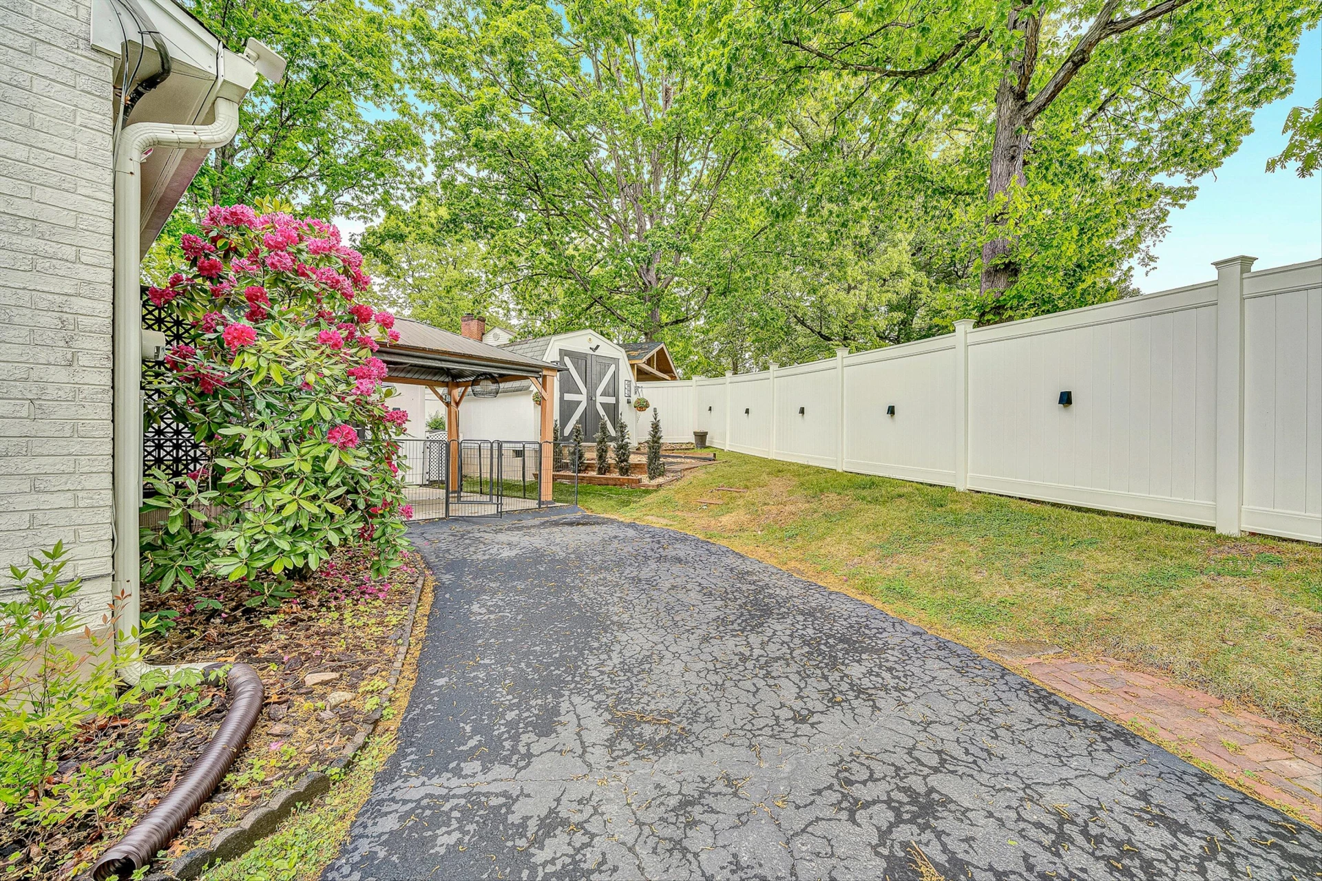 3337 Woodland DR SW - Photo 21