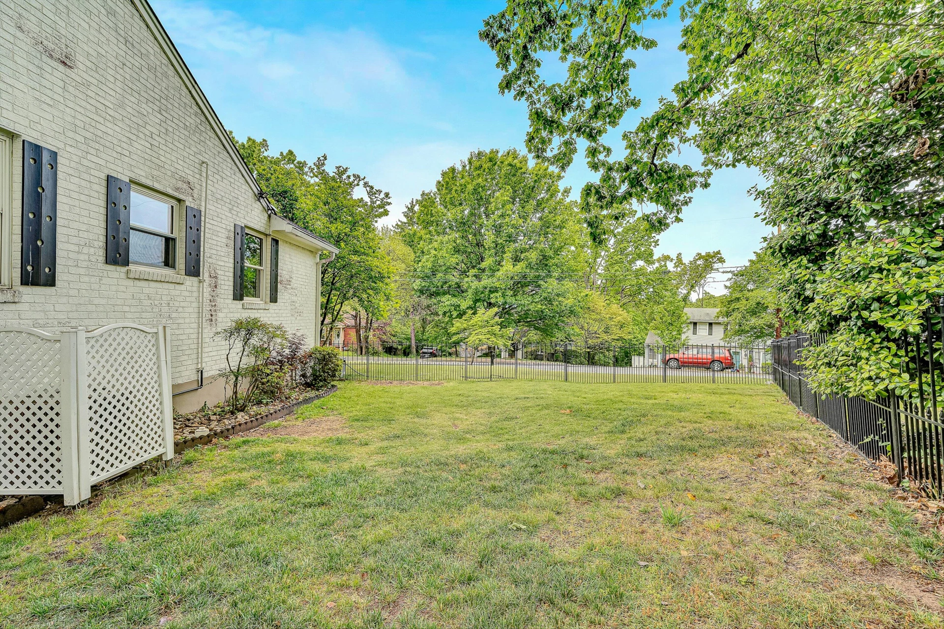 3337 Woodland DR SW - Photo 28