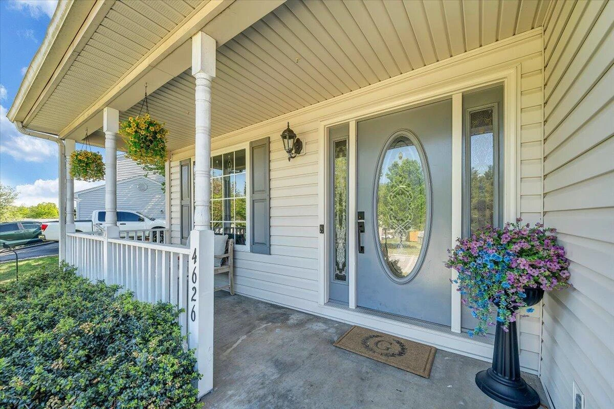 4626 Nevis DR - Photo 10