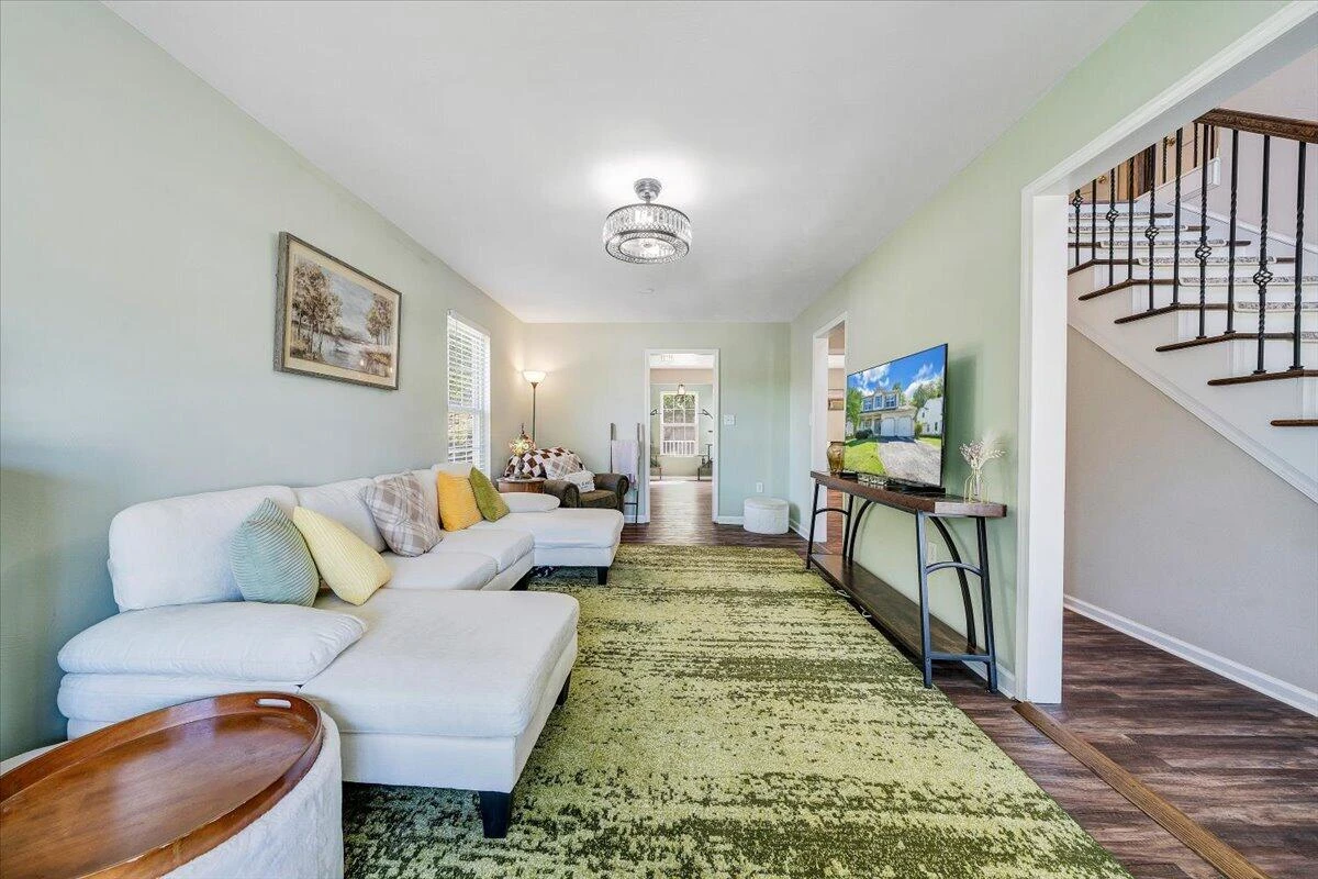 4626 Nevis DR - Photo 15