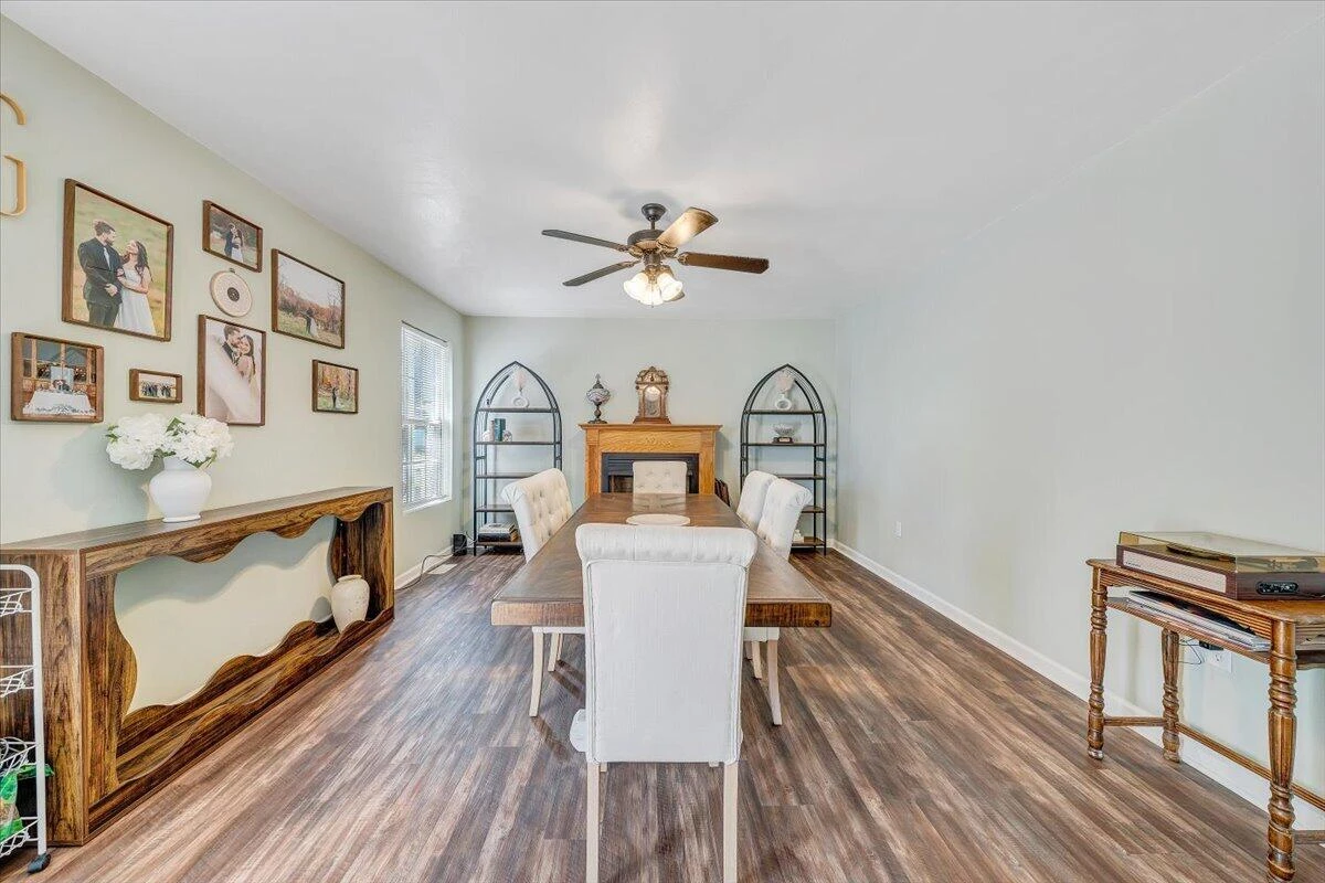 4626 Nevis DR - Photo 28