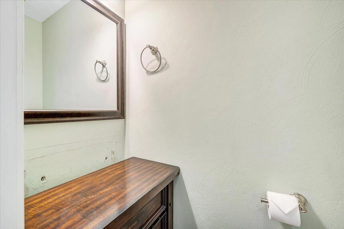 4626 Nevis DR - Photo 34