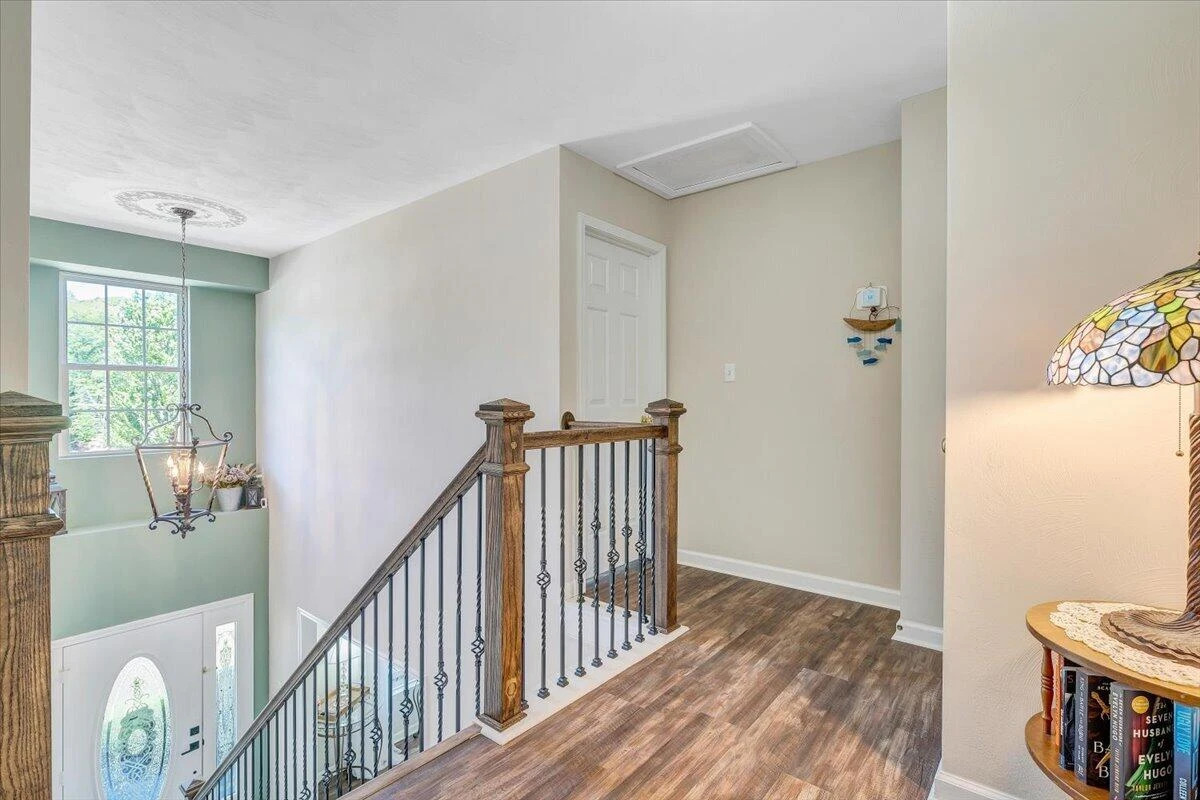4626 Nevis DR - Photo 36