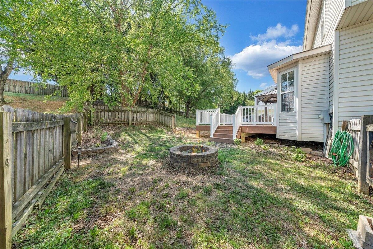 4626 Nevis DR - Photo 68