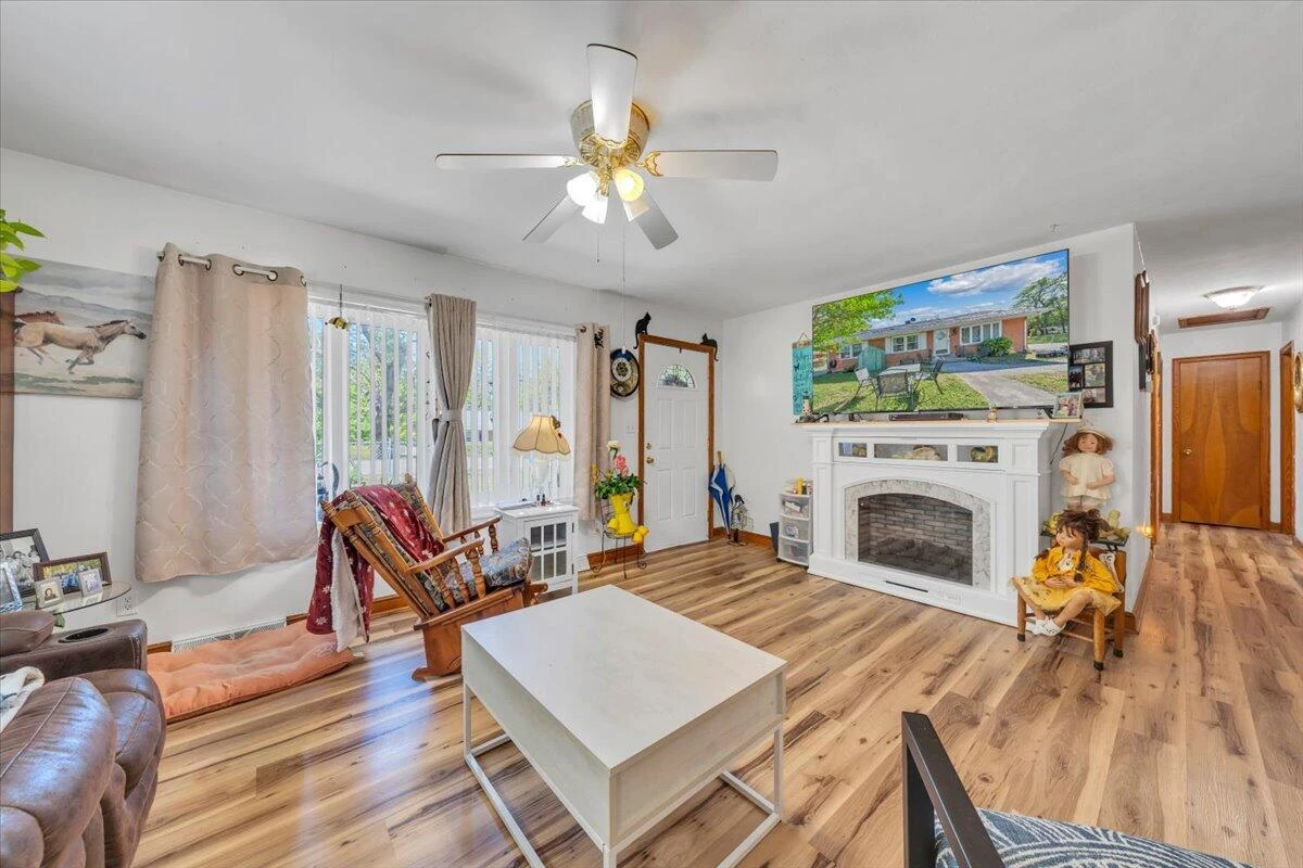4760 PEACH TREE DR NW - Photo 8