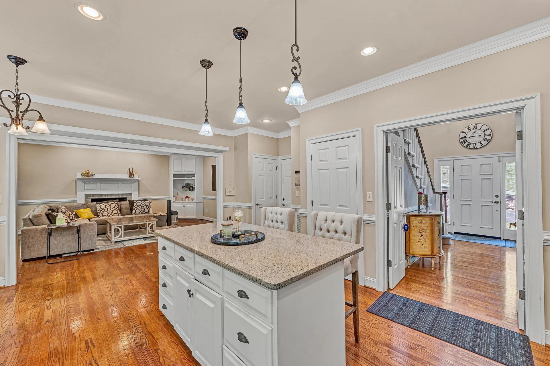 6516 Hidden Woods DR - Photo 12