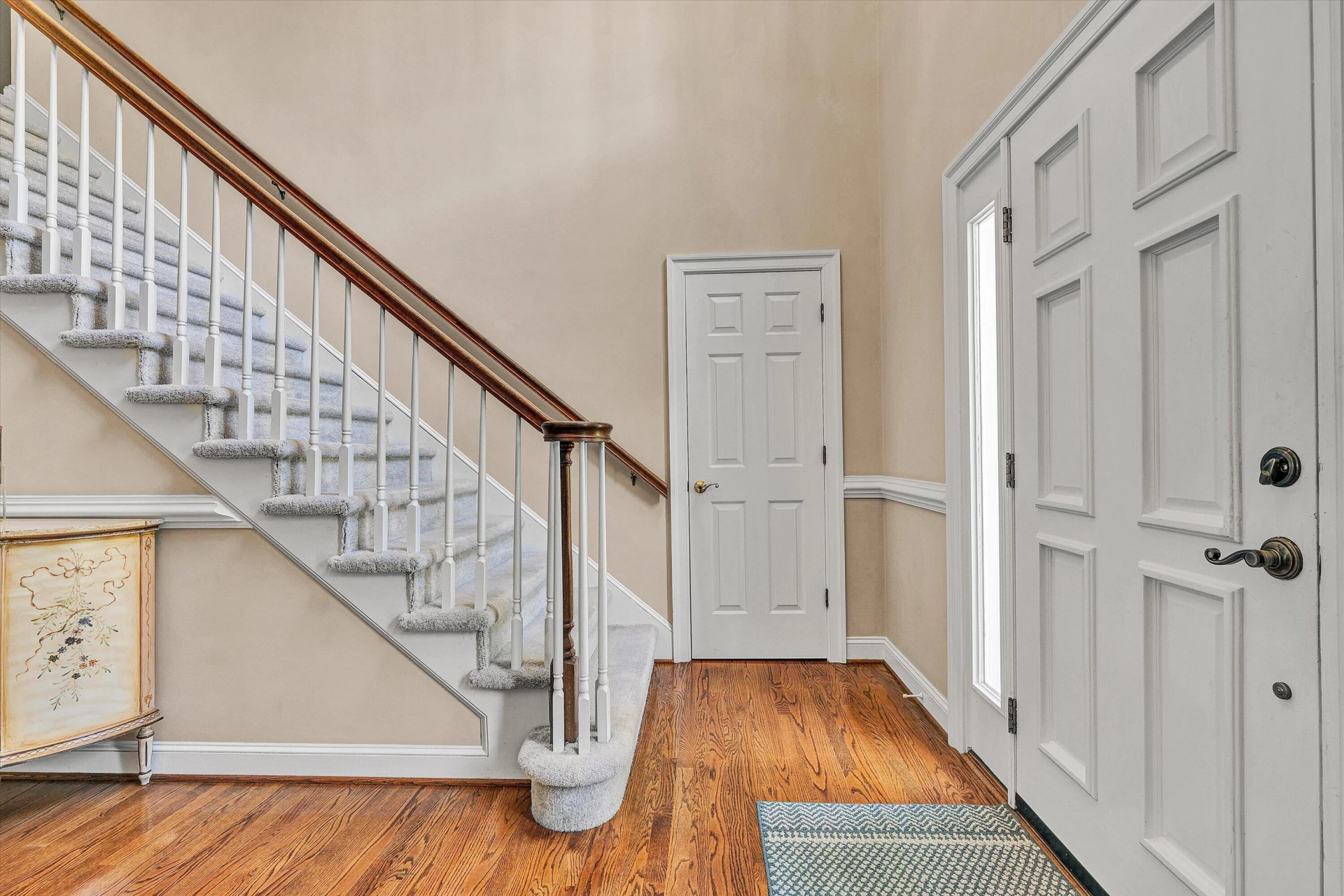 6516 Hidden Woods DR - Photo 4