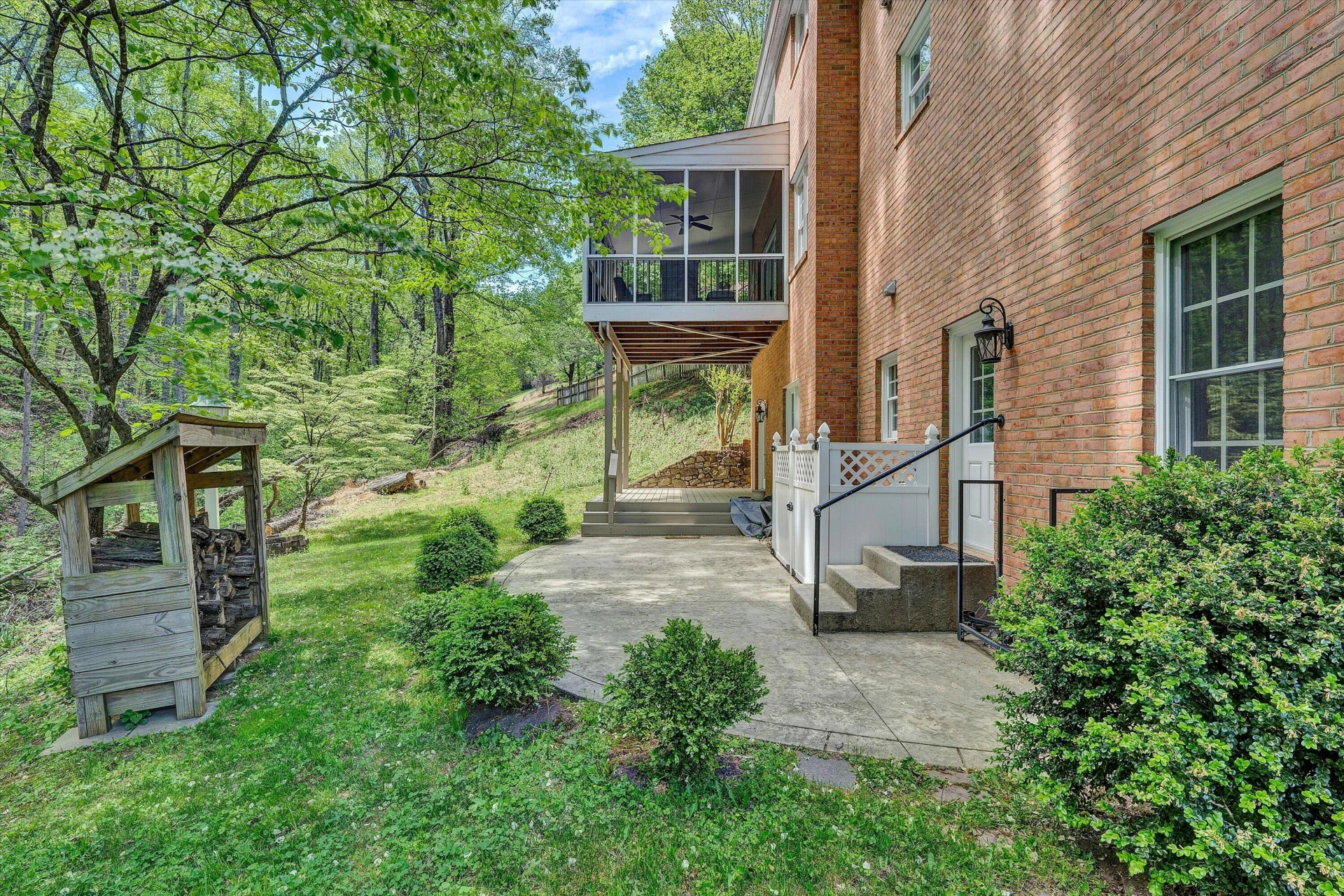 6516 Hidden Woods DR - Photo 43