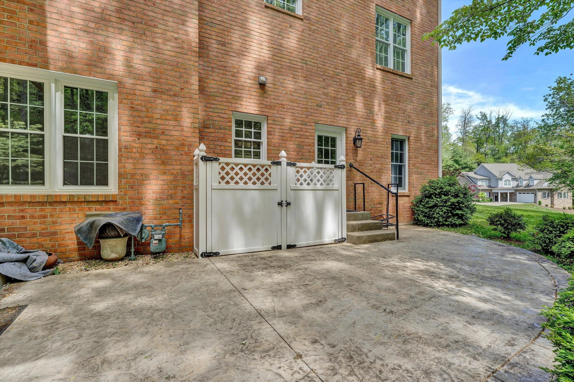 6516 Hidden Woods DR - Photo 44