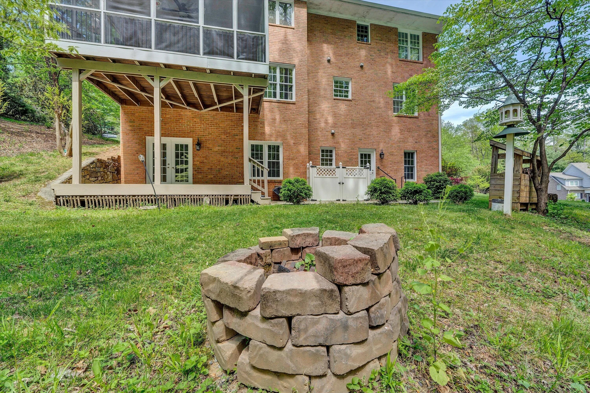 6516 Hidden Woods DR - Photo 47