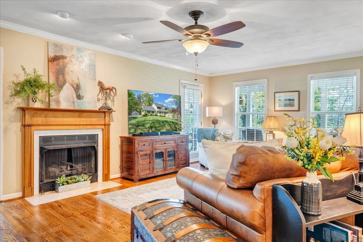 6190 Back Creek RD - Photo 13