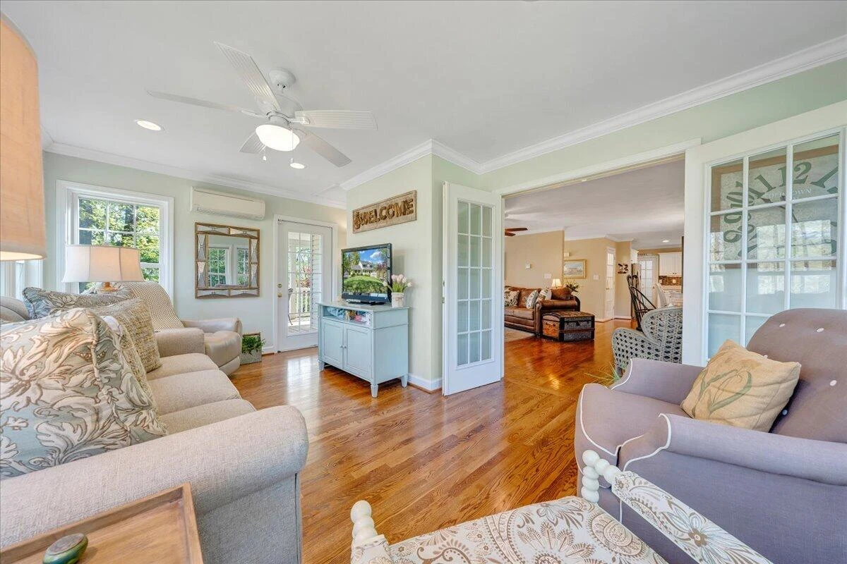 6190 Back Creek RD - Photo 18