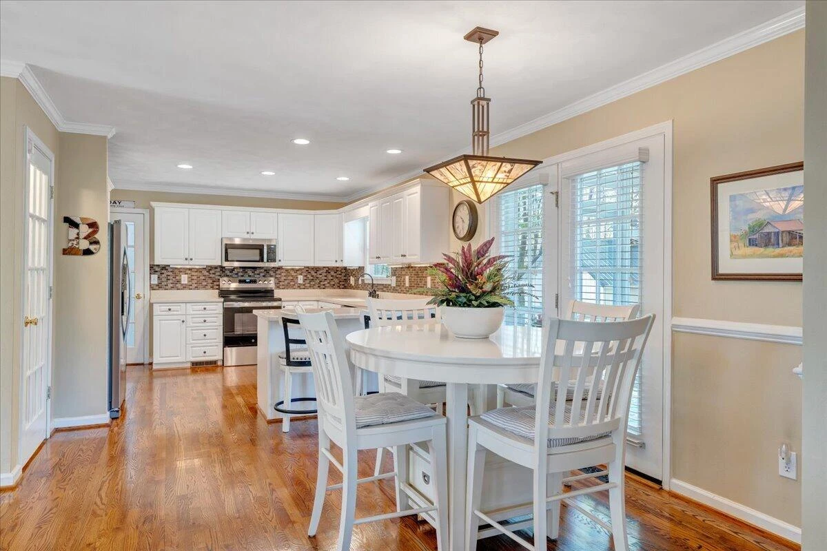 6190 Back Creek RD - Photo 22