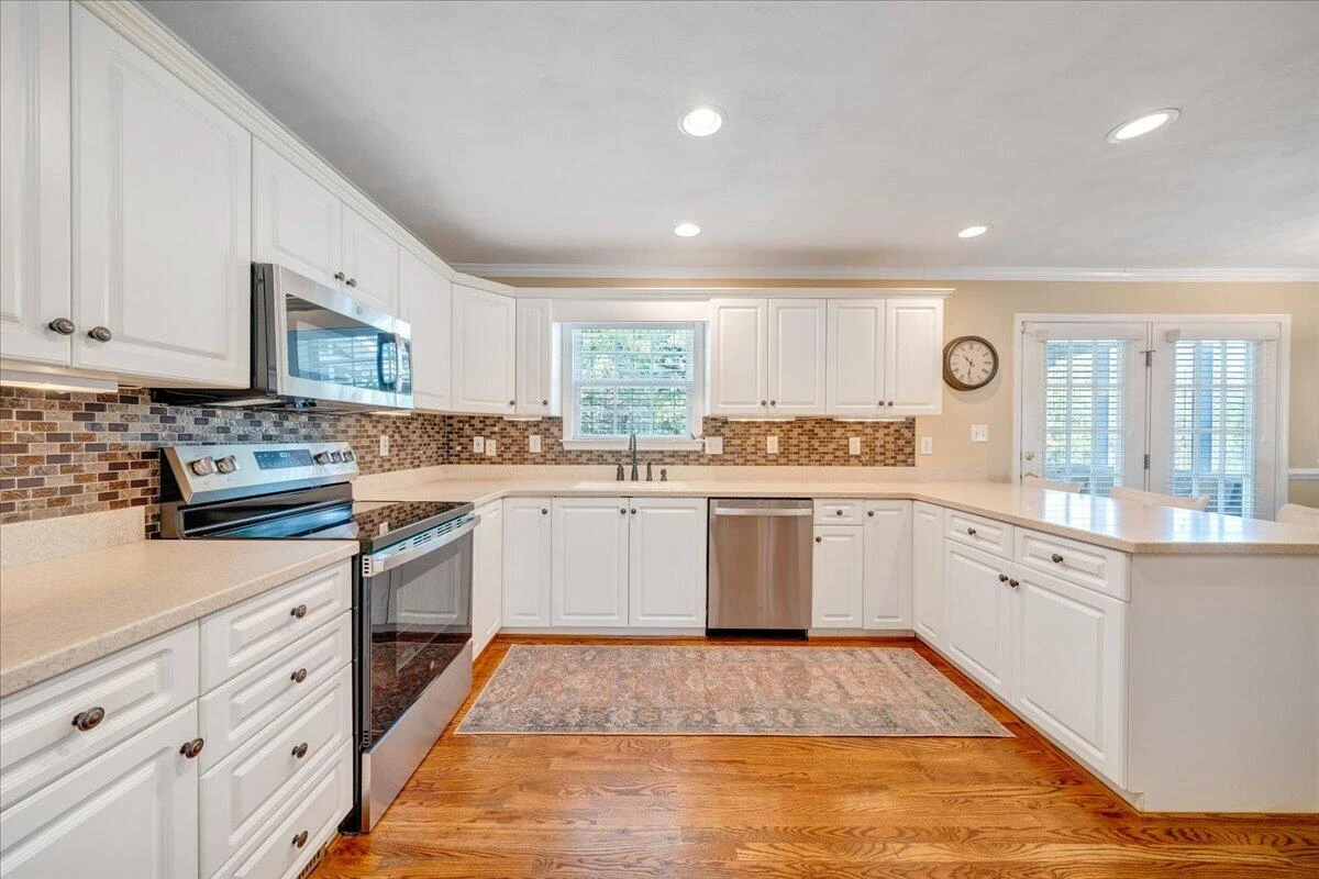 6190 Back Creek RD - Photo 26