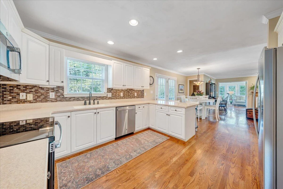 6190 Back Creek RD - Photo 27
