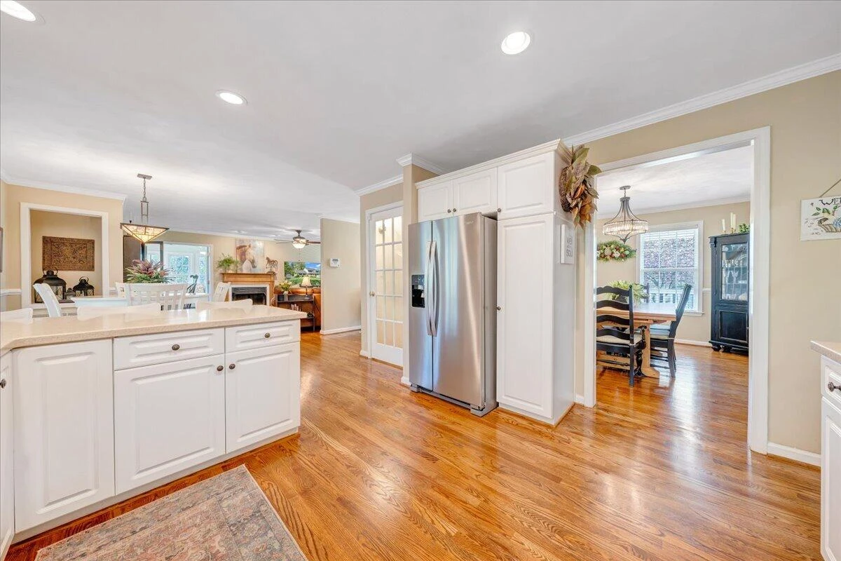 6190 Back Creek RD - Photo 28