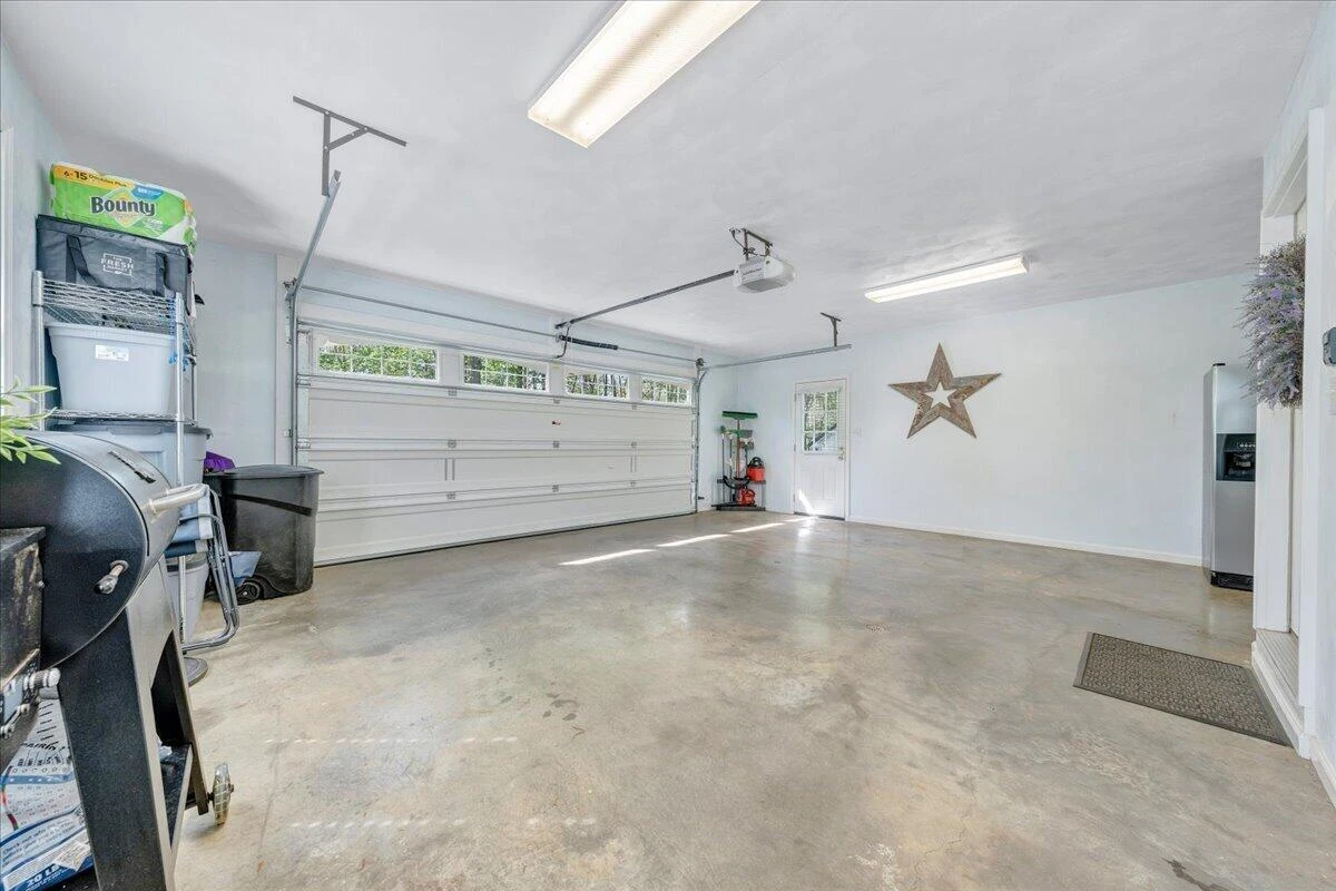 6190 Back Creek RD - Photo 35