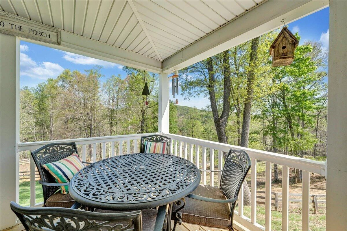 6190 Back Creek RD - Photo 8