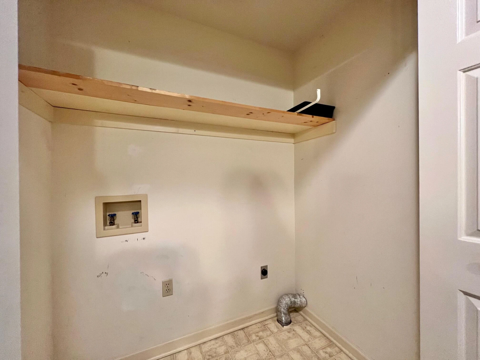 718 Baltimore AVE #A&B - Photo 12
