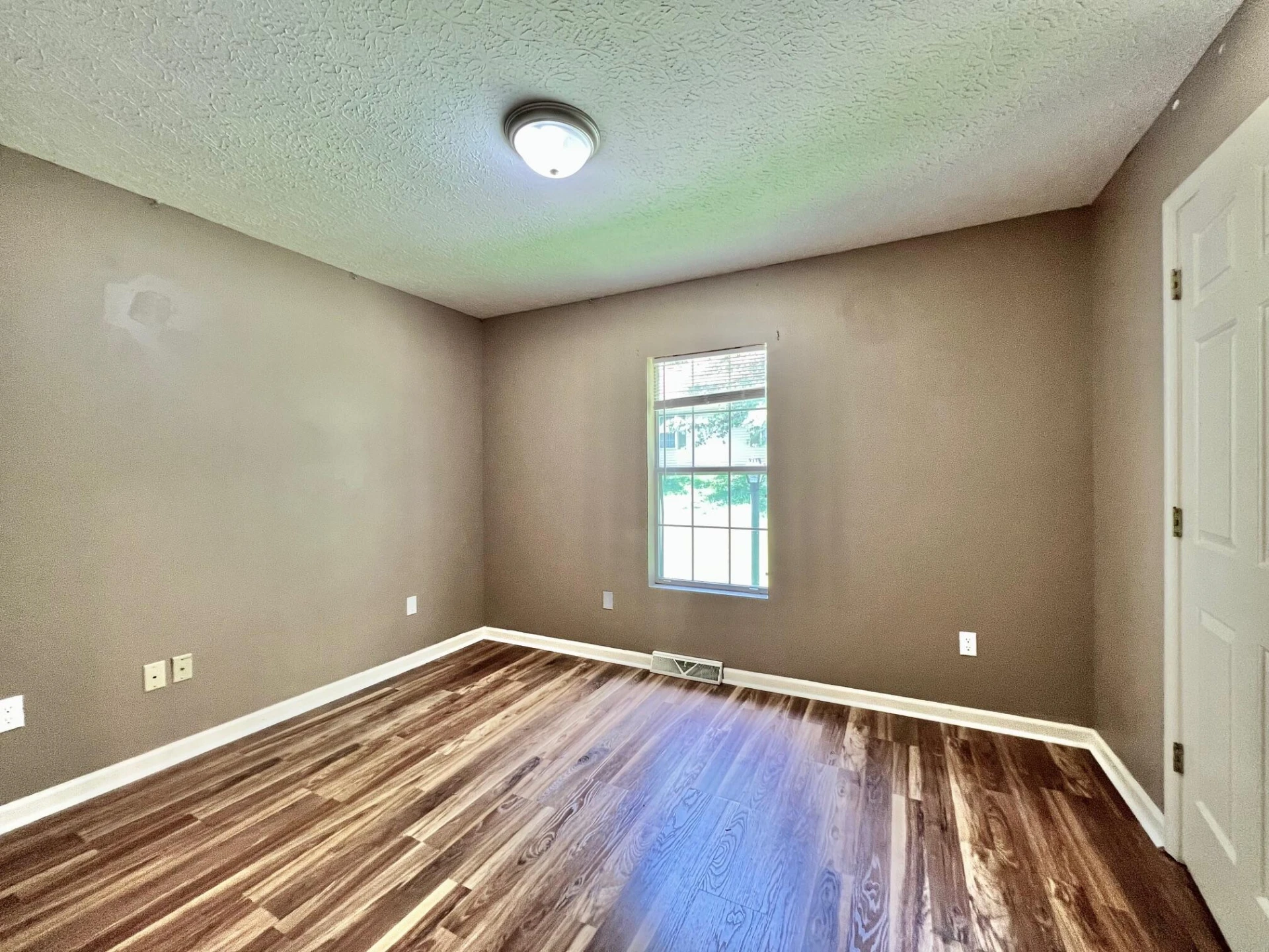 718 Baltimore AVE #A&B - Photo 13